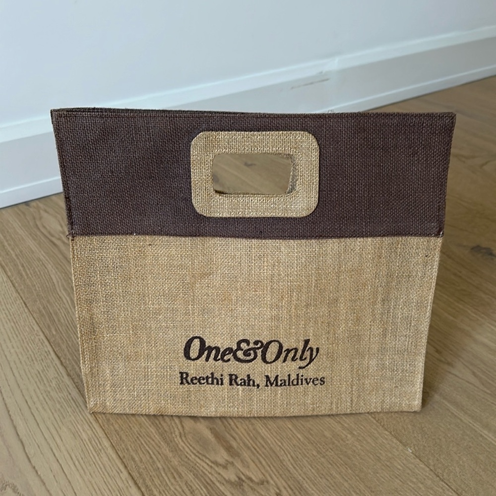 One & Only Reethi Rah Maldives Beach Tote